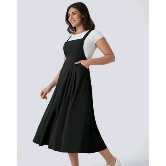 Halara Breezeful Pockets Flowy Quick Dry Midi Casual Dress in Black Size 8- New - Picture 1 of 9